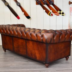 Canapé Chesterfield WINDSOR 3 places - 2 coussins - P1664-E8